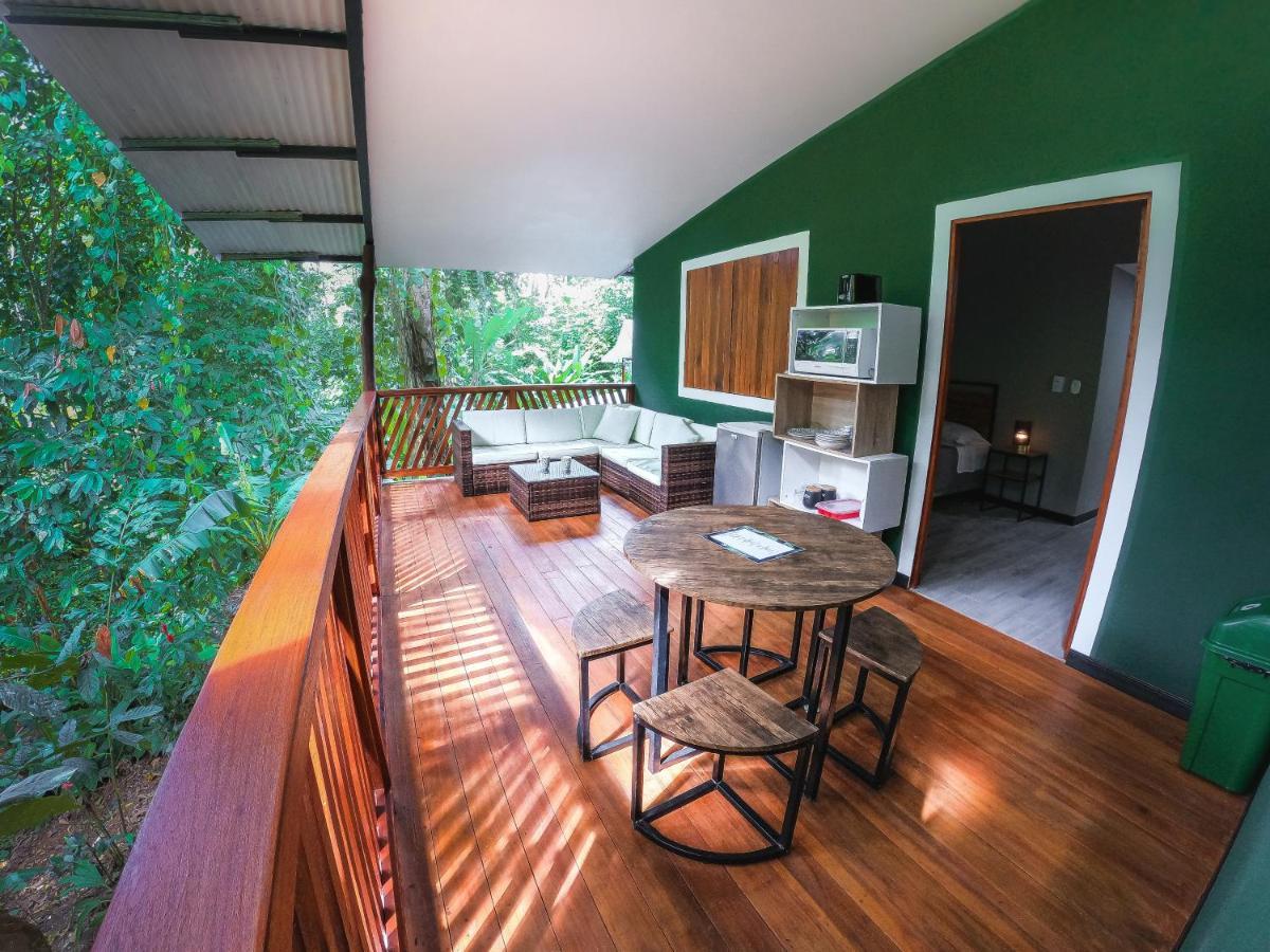 Hotel Boutique The Green Jungle House Puerto Viejo de Talamanca Exterior photo