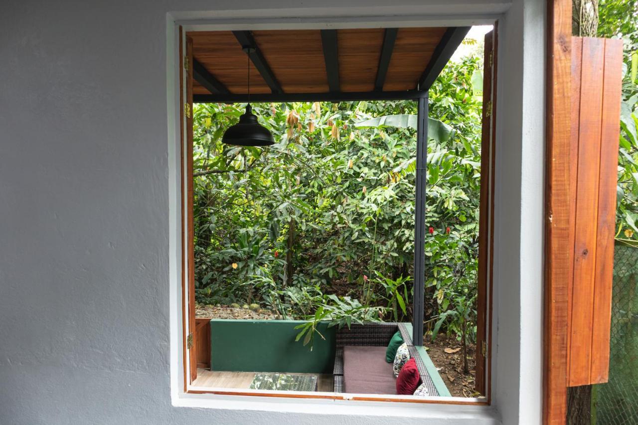 Hotel Boutique The Green Jungle House Puerto Viejo de Talamanca Exterior photo