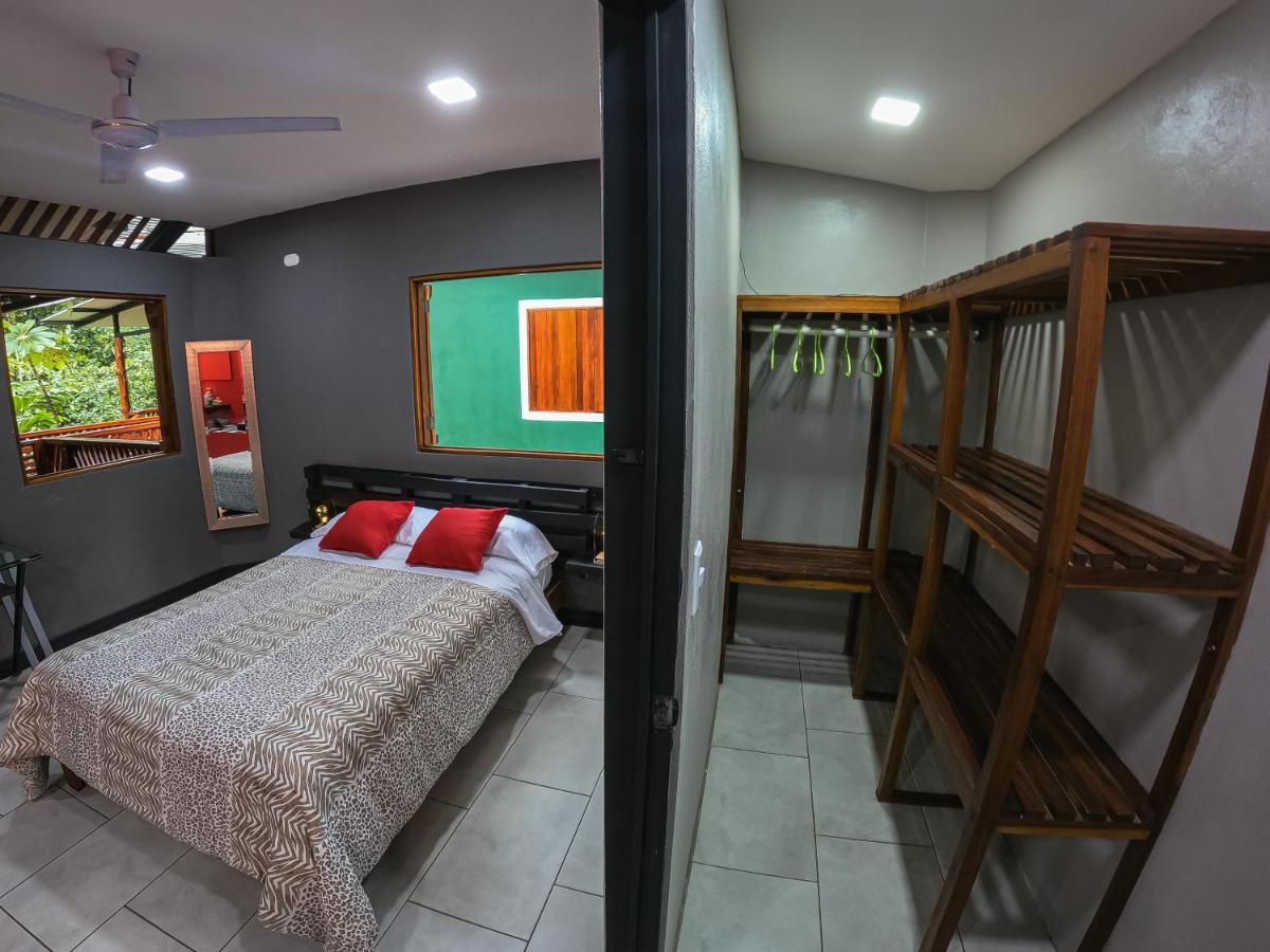 Hotel Boutique The Green Jungle House Puerto Viejo de Talamanca Exterior photo