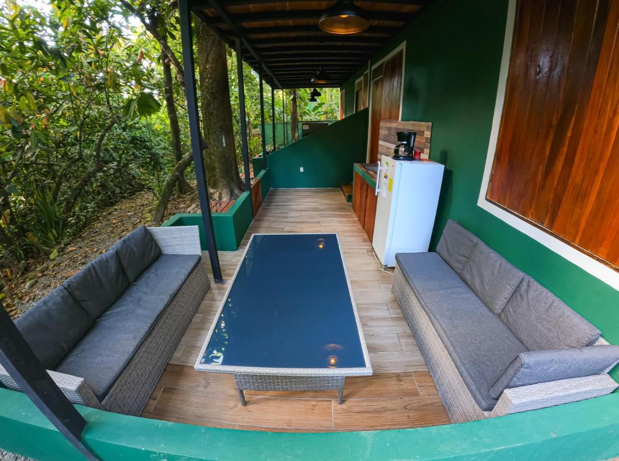 Hotel Boutique The Green Jungle House Puerto Viejo de Talamanca Exterior photo