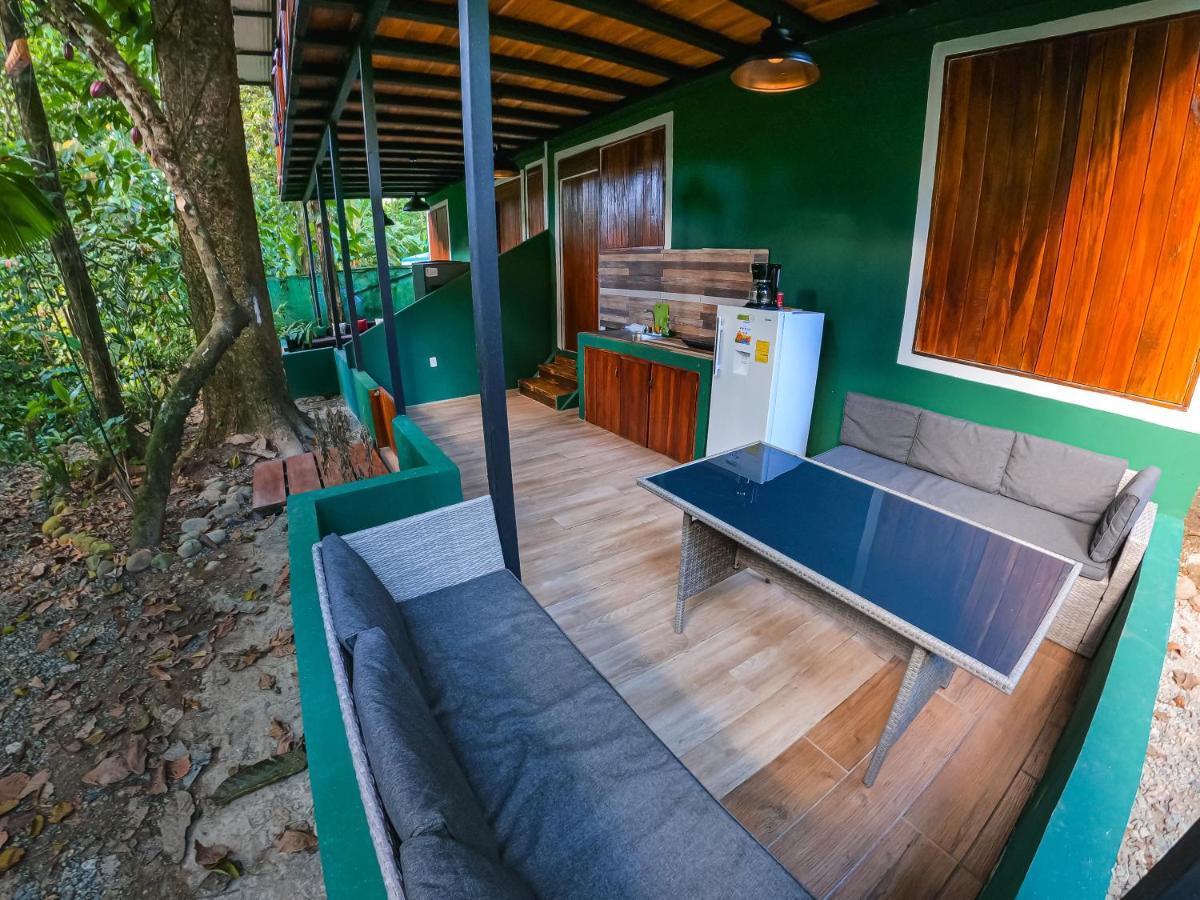 Hotel Boutique The Green Jungle House Puerto Viejo de Talamanca Exterior photo